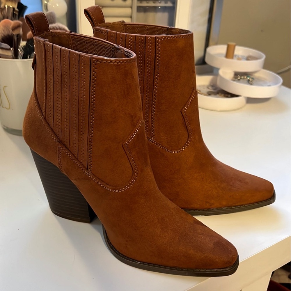 Qupid booties